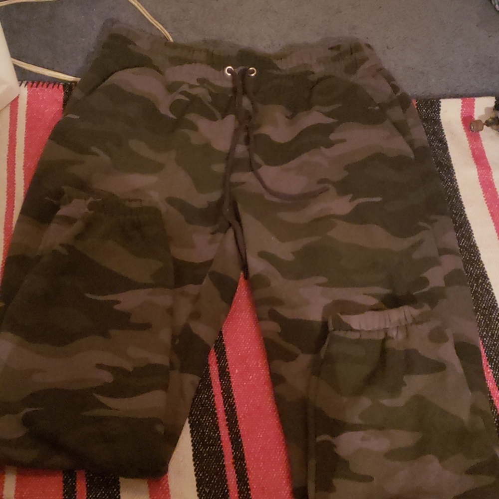Camo sweat pants